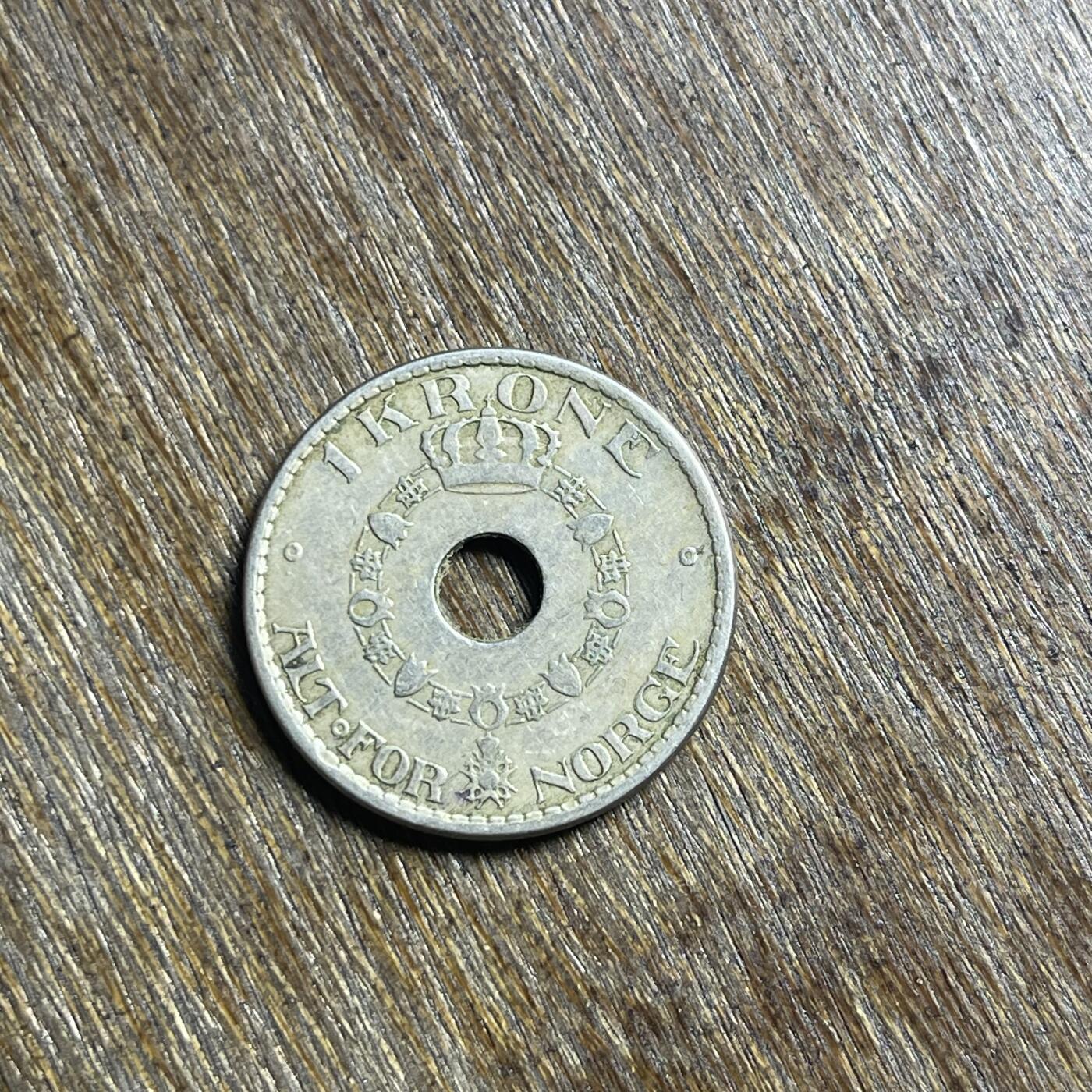 【春节前最后一拍，下一场3.3号】★第139场★散币场。不寄存，30包邮。不满30元，支付5元运费。《接受代拍 代送NGC评级》 62【无寄存】1925 挪威 1克朗 镍币