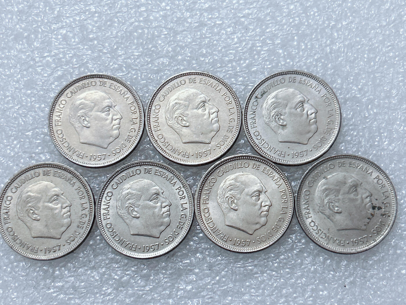 第一海外回流一元起拍收藏 散集专场  第295期 西班牙5比塞塔硬币 7枚 原光品