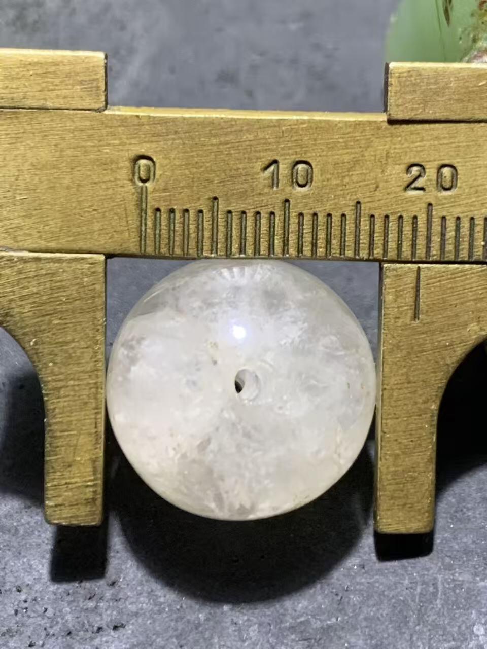 满冰飘战国红玛瑙圆珠一颗！