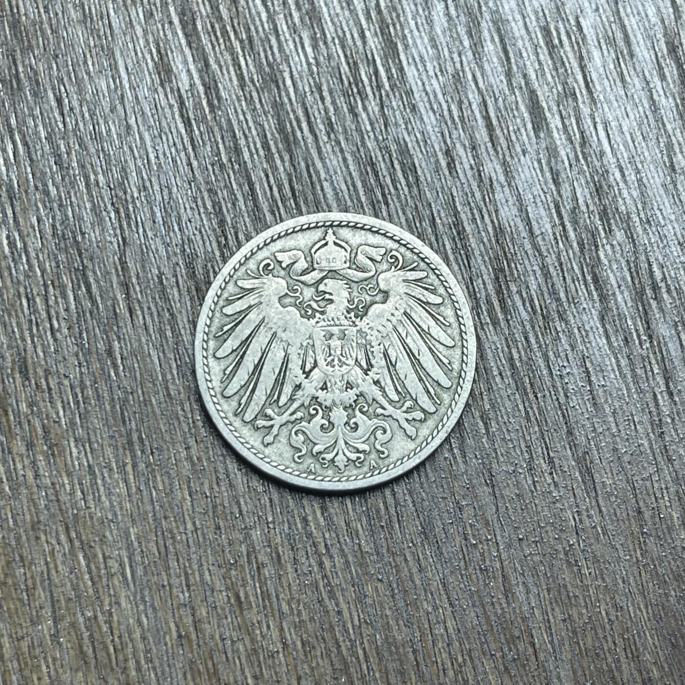 【春节前最后一拍，下一场3.3号】★第139场★散币场。不寄存，30包邮。不满30元，支付5元运费。《接受代拍 代送NGC评级》 90【无寄存】1894 德国 短翅 10芬尼 镍币