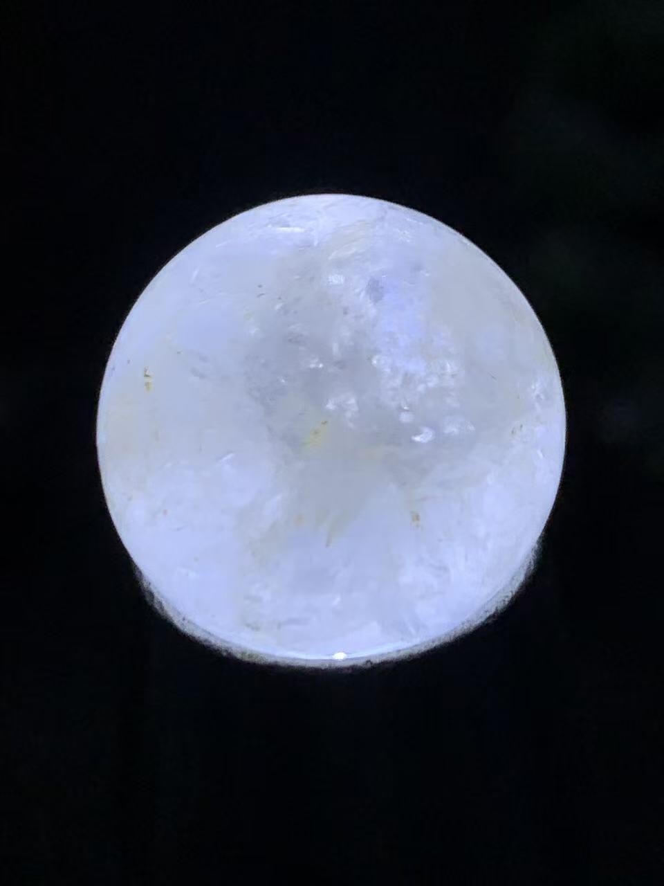 满冰飘战国红玛瑙圆珠一颗！