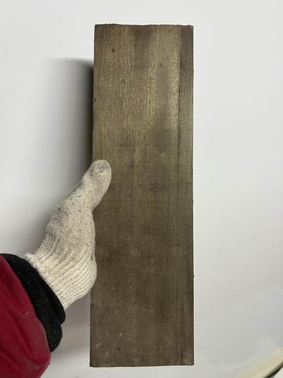 零元拍：NO.88-1 乌木金丝楠 可做镇尺 干泡台 无需打磨就已经金光闪闪。满金丝药香，尺寸约：37/11/3.3厚CM。1.3公斤 - 零元拍：NO.88-1 乌木金丝楠 可做镇尺 干泡台 无需打磨就已经金光闪闪。满金丝药香，尺寸约：37/11/3.3厚CM。1.3公斤