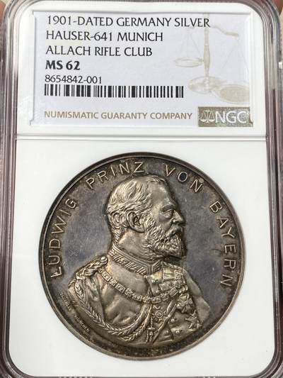 万国钱币拍卖第059期 - NGC MS62 1901年德国巴伐利亚摄政王王储路德维希王子纪念德斯克勒在阿拉赫射击场开业纪念大银章 欧陆香槟五彩包浆覆盖 高浮雕镜面喷砂质感 实在美不胜收 41.8MM 29.2G