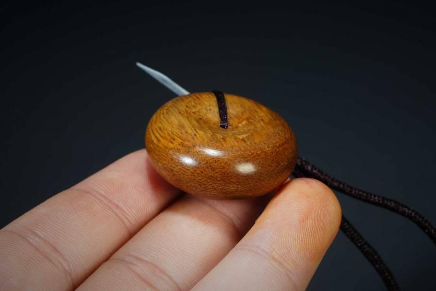 上海都达杂项专场十七（全场包邮） 天然黄油格沉香圆满平安扣 附鉴定证书87-228