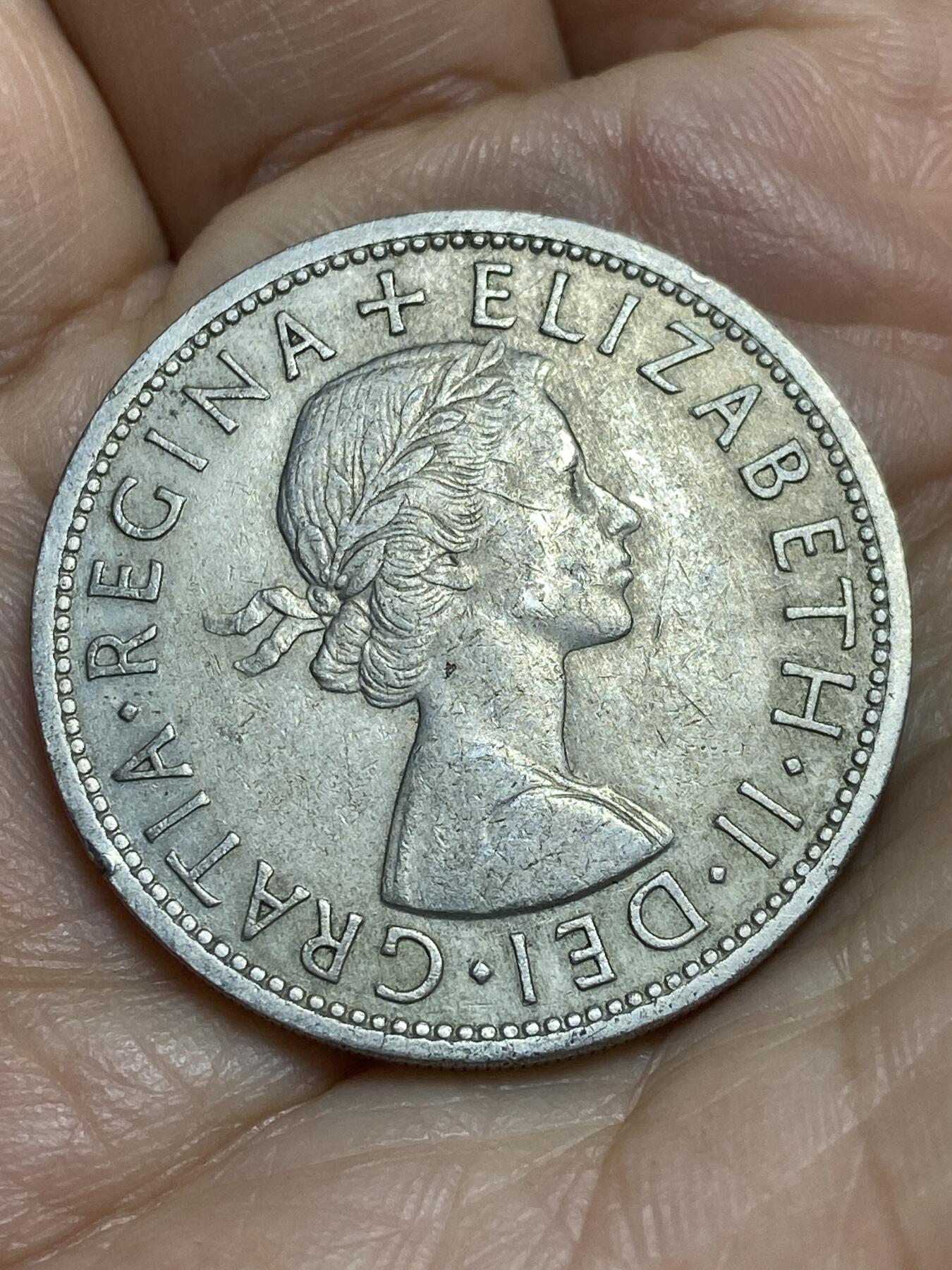 2026年第十四场(总第一百八十三场）外国好品散币场(免佣金) 英国🇬🇧1960年半克朗(伊丽莎白二世青年桂冠第二版)