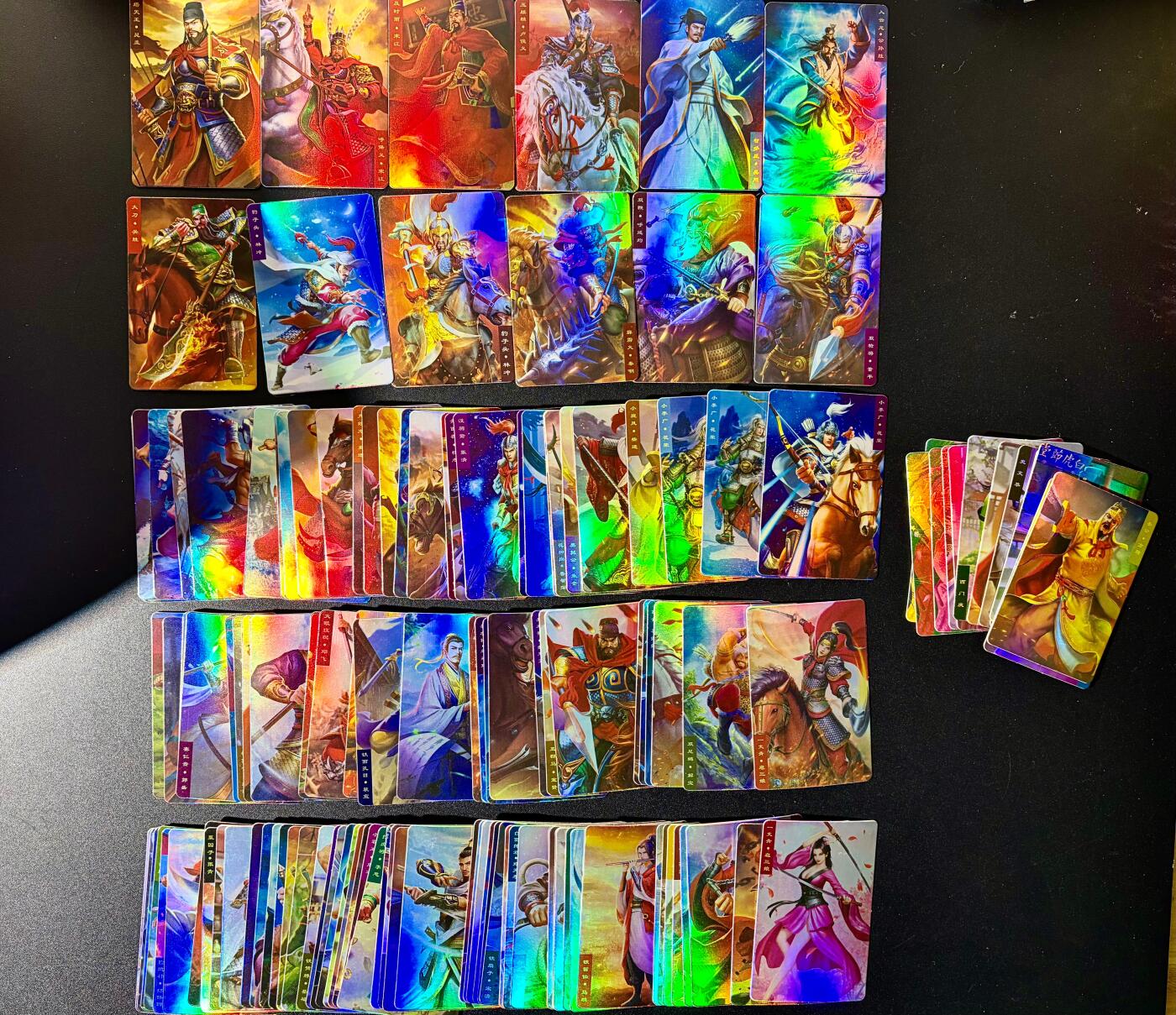 NO.22 好又多金牌大场，年前倒数第3期！每周一站式配齐，方便凑单！（周6晚9点截拍，卖家送拍0抽成！） 【套卡】鲁艺水浒 彩闪一套全 108基础卡+24解锁卡 共132张