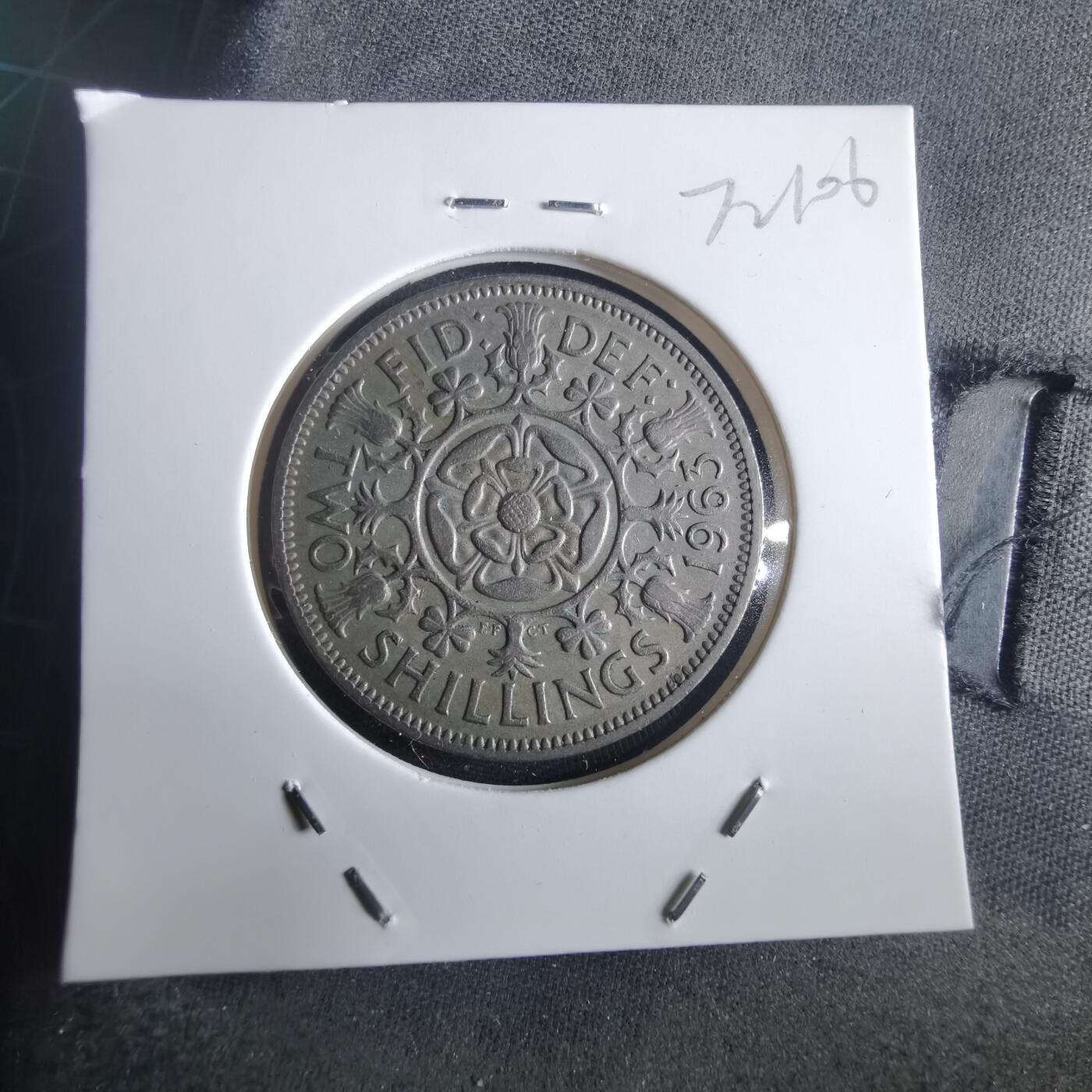 沼泽如烟--第972场 英国1963年2先令