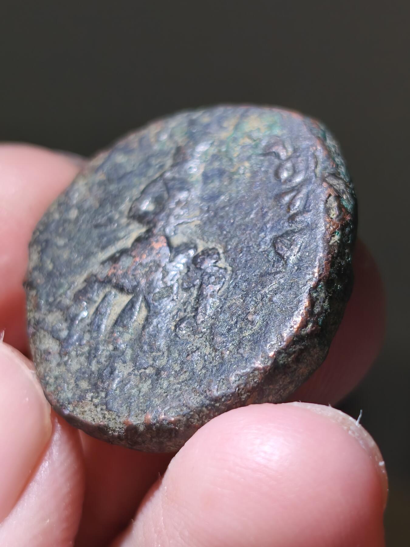 星盘世界钱币一月三十一日古典币专场 贵霜帝国 胡韦色迦铜币 四德拉克马 正面国王骑大象 背面月神玛奥