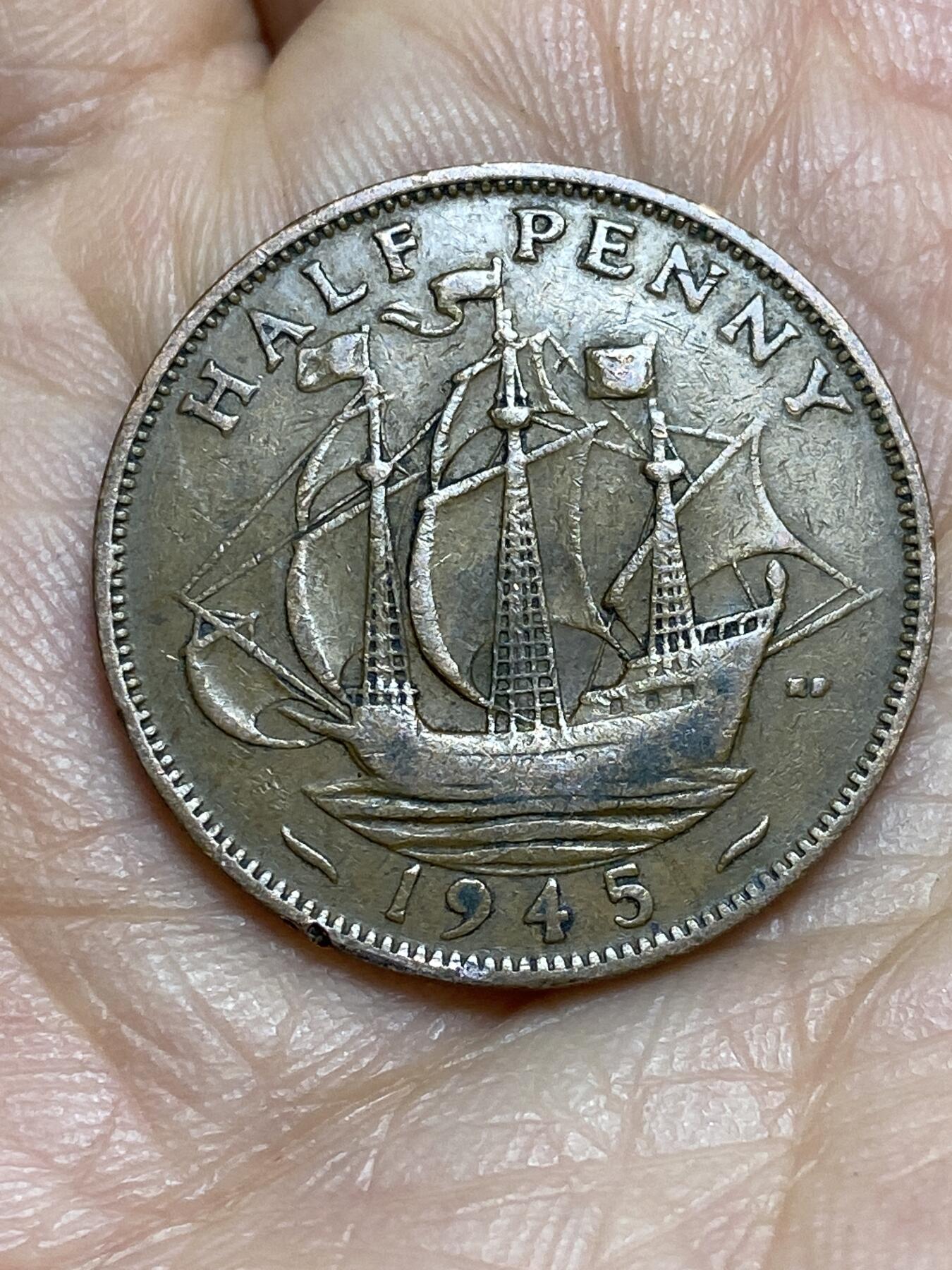 2026年第十四场(总第一百八十三场）外国好品散币场(免佣金) 英国🇬🇧1945年半便士(乔治六世第一版)