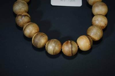 上海都达杂项专场六（全场包邮） 天然加里曼丹沉香1.2圆珠手串 附鉴定证书87-223