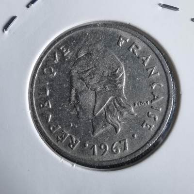 沼泽如烟--第972场 - 法属波利尼西亚1967年10法郎