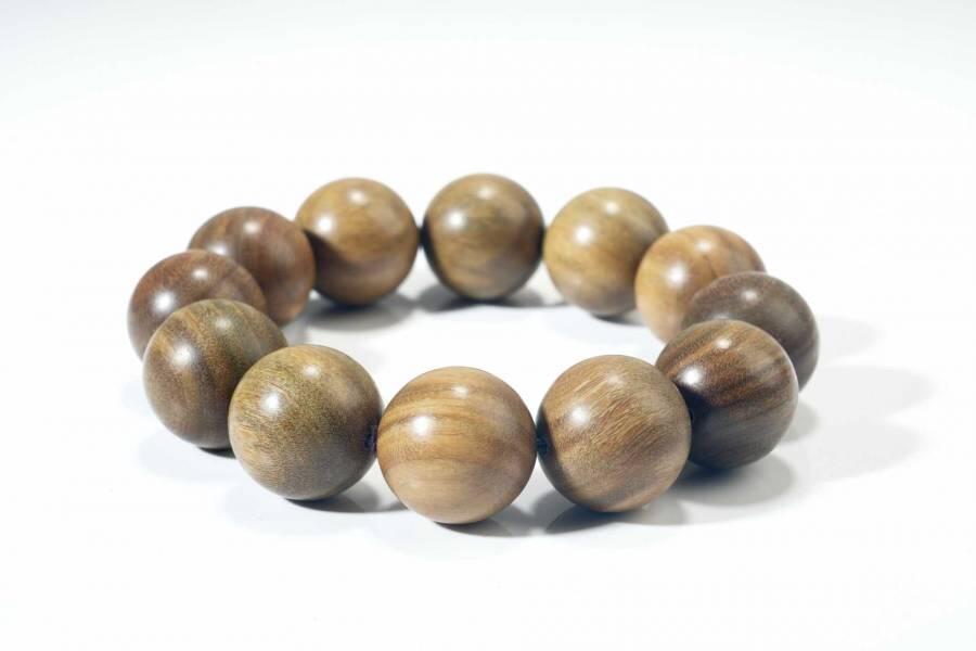 上海都达杂项专场十七（全场包邮） 天然绿檀木2.0圆珠手串87-272