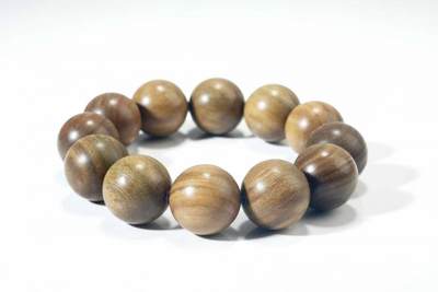 上海都达杂项专场六（全场包邮） 天然绿檀木2.0圆珠手串87-272