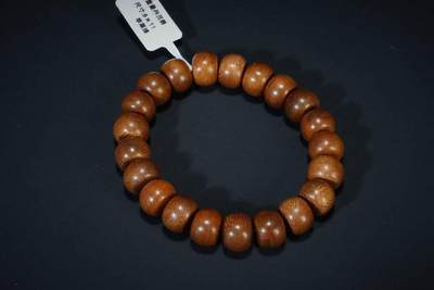 上海都达杂项专场六（全场包邮） 天然加里曼丹沉香苹果珠手串 附鉴定证书87-225