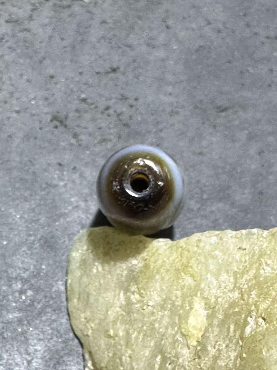 仅此一颗，精品藏传万字符天珠一颗，