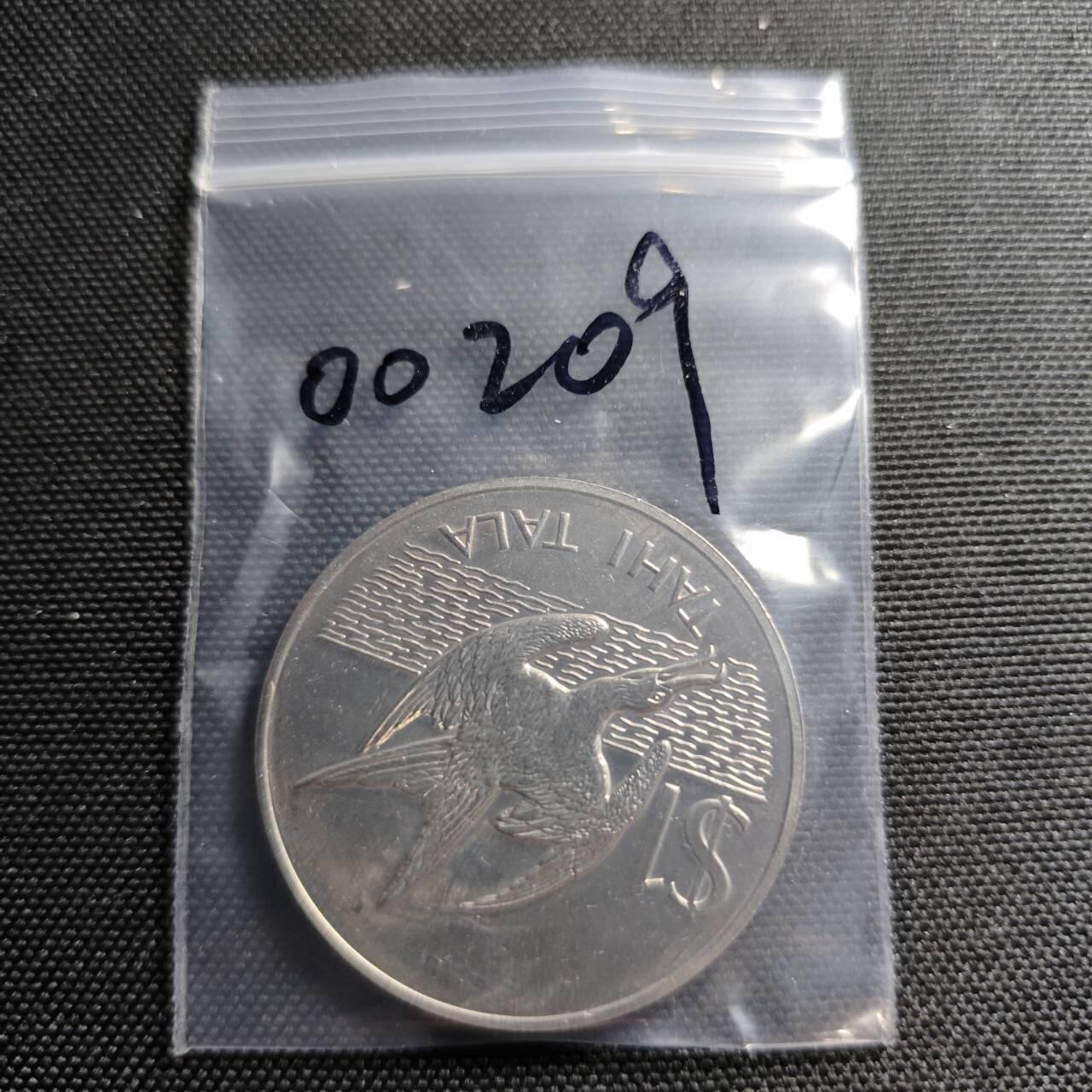 KK钱币收藏小铺  第400期  百期特拍（四拍之四）2月预留时间 周末发货   1981托克劳1元纪念币军舰鸟 发行量仅1万