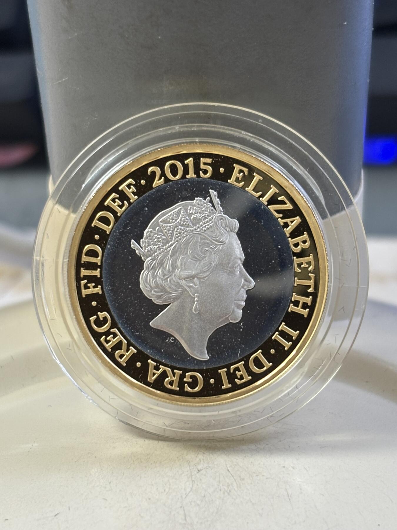 第189期拍卖 英国2015年不列颠女神重生2镑镀金精制纪念银币，925银镀金，12克，发行10500枚