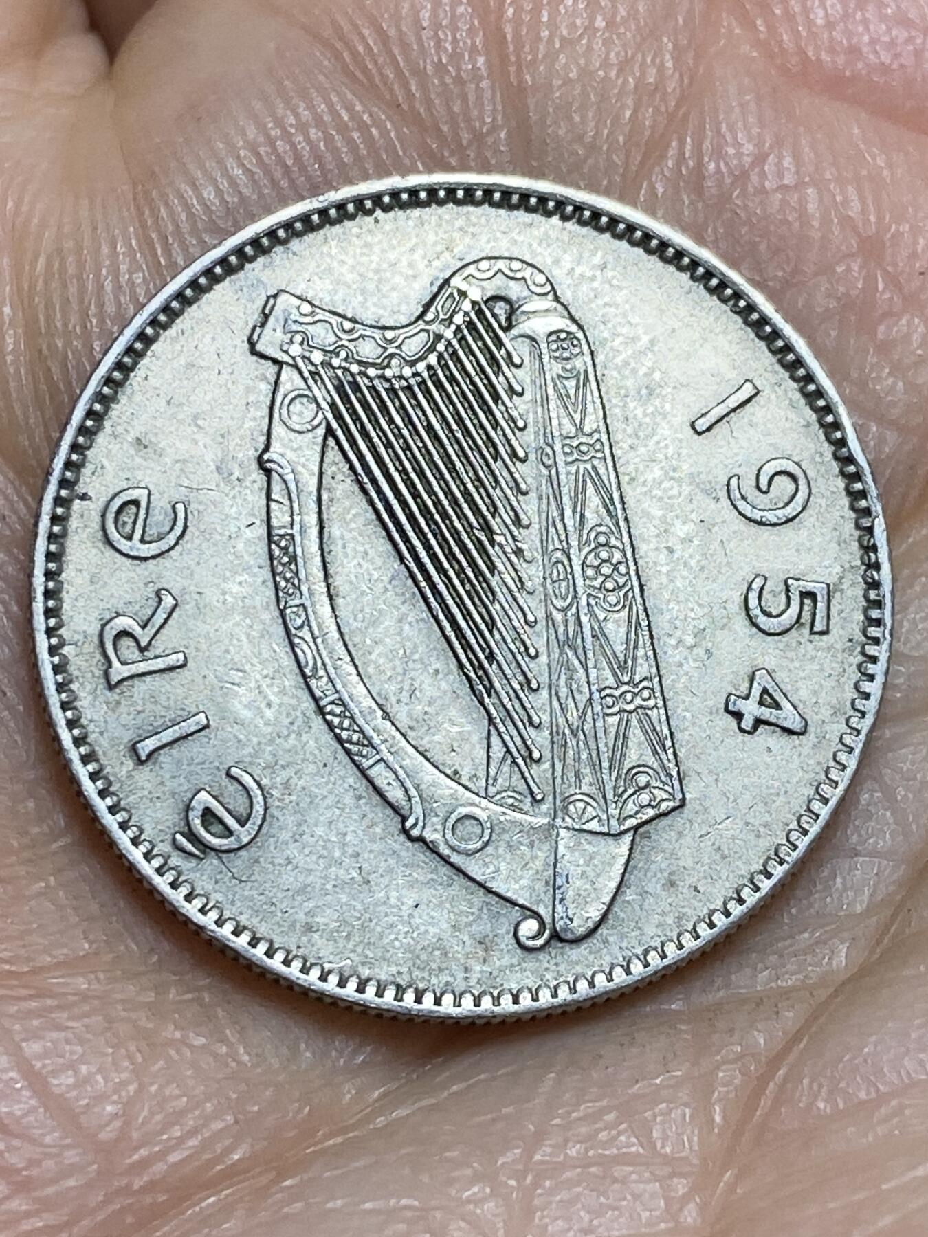 2026年第十四场(总第一百八十三场）外国好品散币场(免佣金) 爱尔兰🇮🇪1954年1先令(共和国时期第一套)