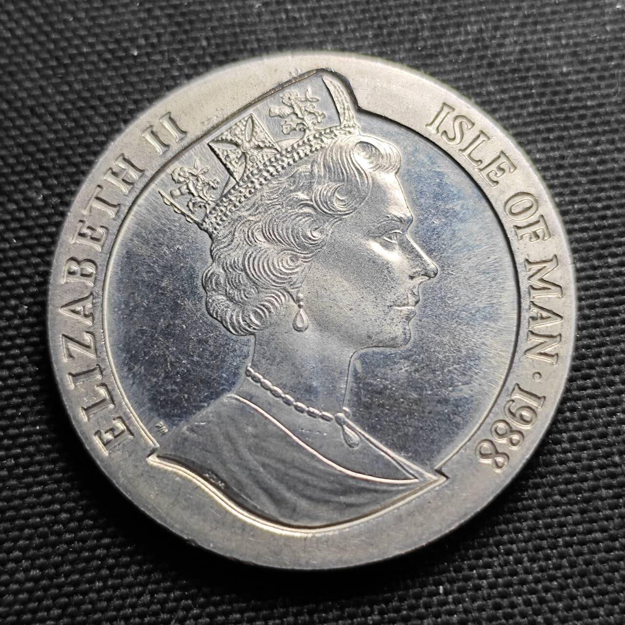 KK钱币收藏小铺  第400期  百期特拍（四拍之四）2月预留时间 周末发货   1988马恩岛1克朗纪念币 蒸汽轮船