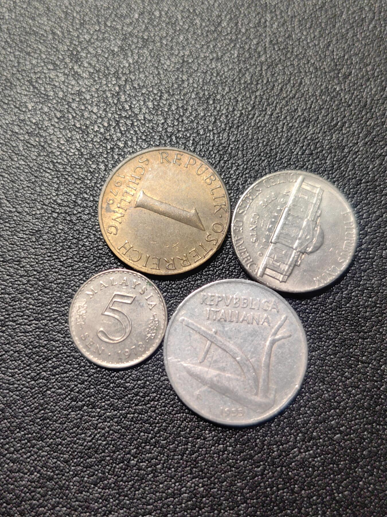 靖甫拍卖第二场 硬币四枚