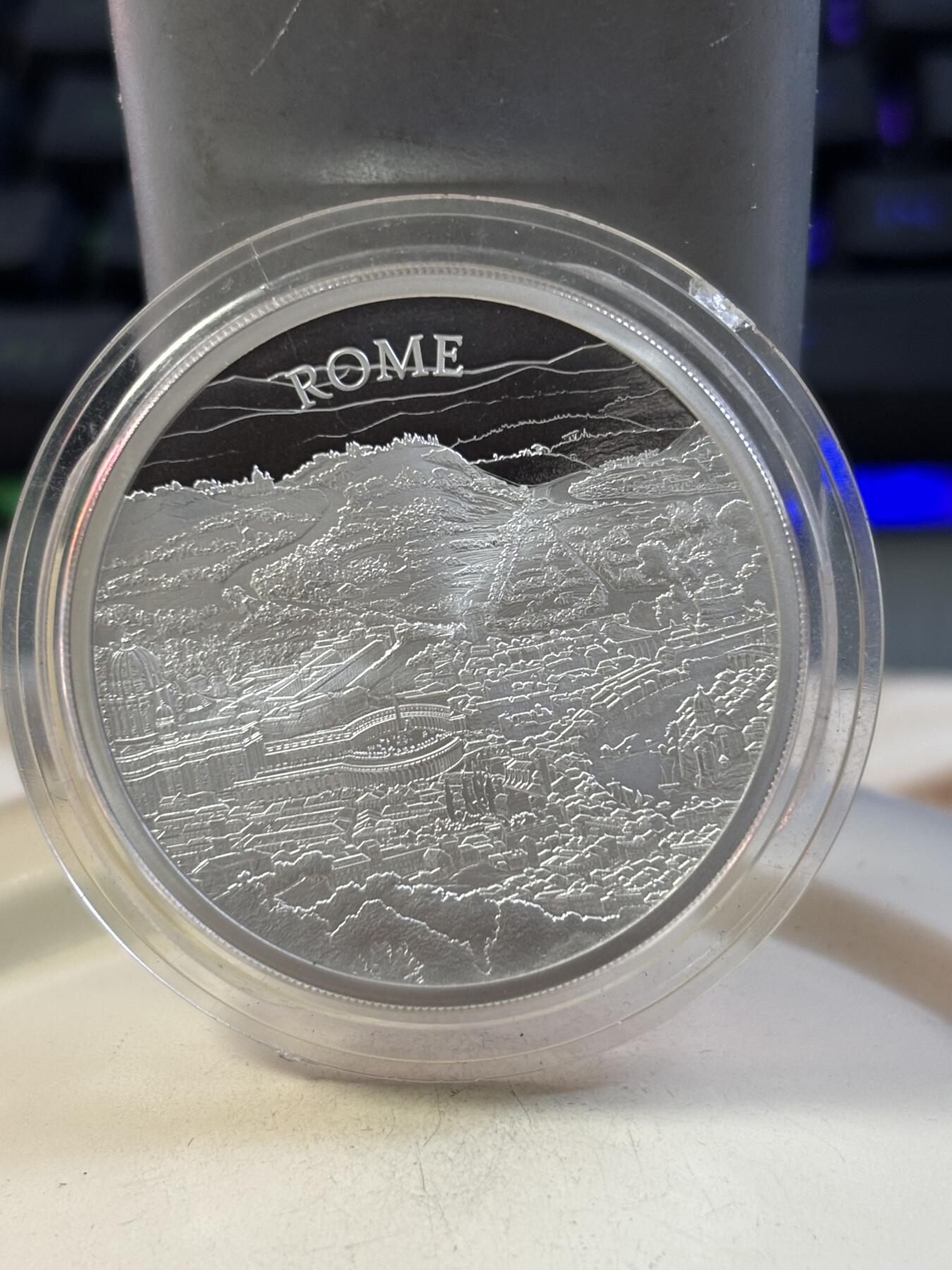 第189期拍卖 英国2022年城市景观系列2罗马1盎司精制纪念银币，999银，发行2000枚