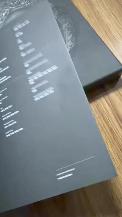 零元拍：杀死这份爱！！！！BLACK PINK亲签粉墨专辑《KILL THIS LOVE》黑版！幻彩防伪特殊笔所签，不同光线下呈现7种活彩！