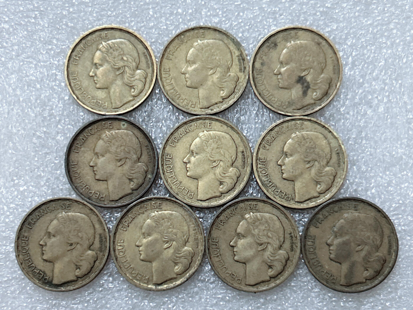 第一海外回流一元起拍收藏 散集专场  第295期 法国50年代高卢鸡10法郎铜币 10枚