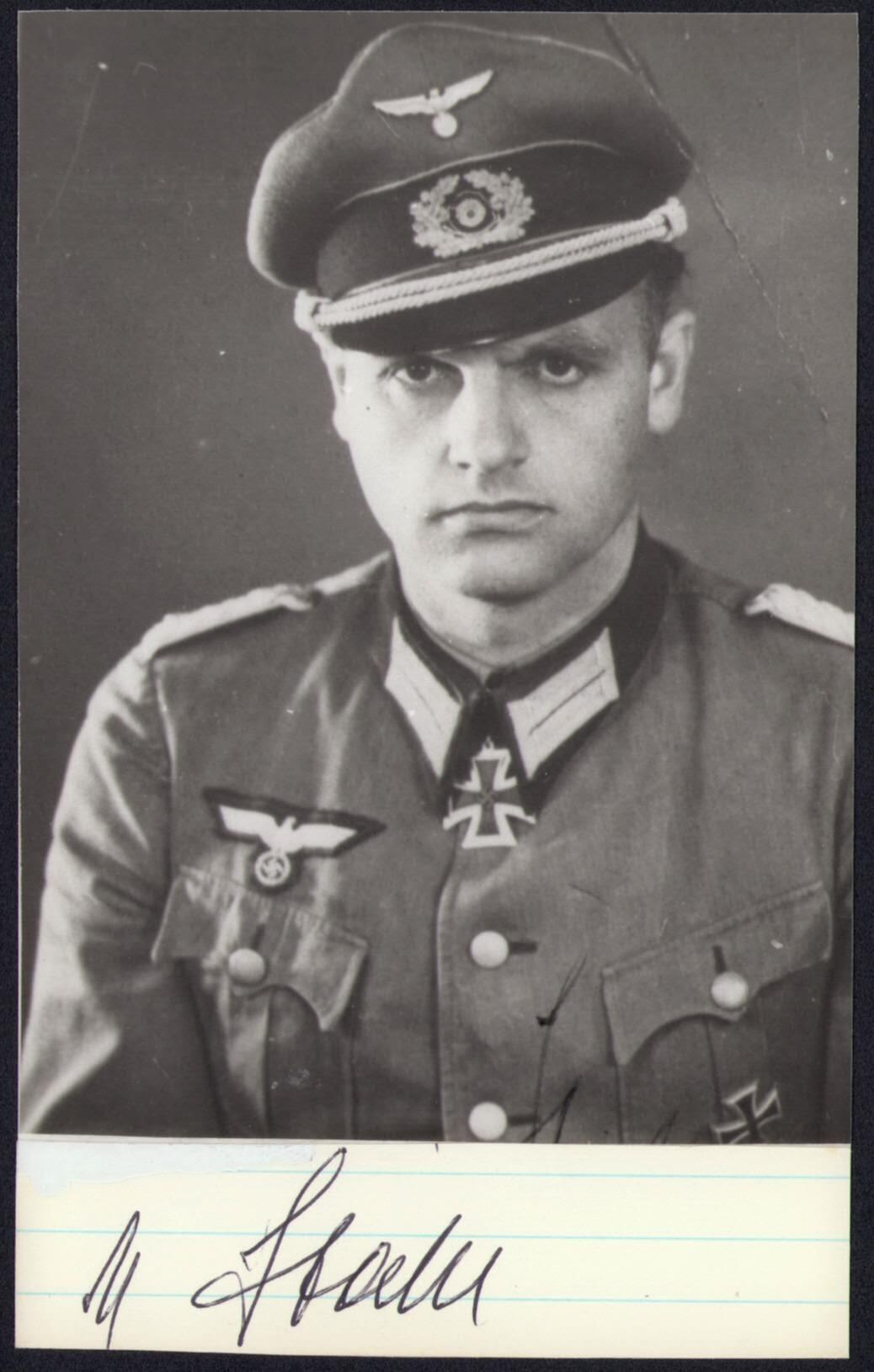 小驴勋章奖章收藏1月24日周六晚六点拍卖（珍爱和平，收藏战争，铭记历史，勿忘国耻，忠党爱国。有偿代拍，送拍规则在简介最后，参拍须阅读规则后再参拍，关系到运费包装发货时效真假辨别等关键信息，拍卖时不再发原图，看大图店主微信码在拍卖店铺介绍里）