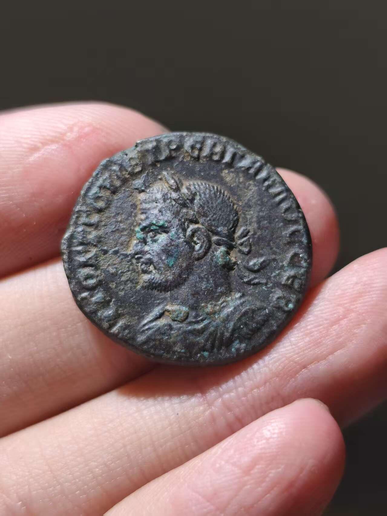 星盘世界钱币一月三十一日古典币专场 少见美品！罗马帝国三世纪危机 - 特雷博尼乌斯·加卢斯 4德拉克马合金银币 在位短暂 251-253年 东部地区制造 原坑口包浆老味道未清理 面左的非常少见