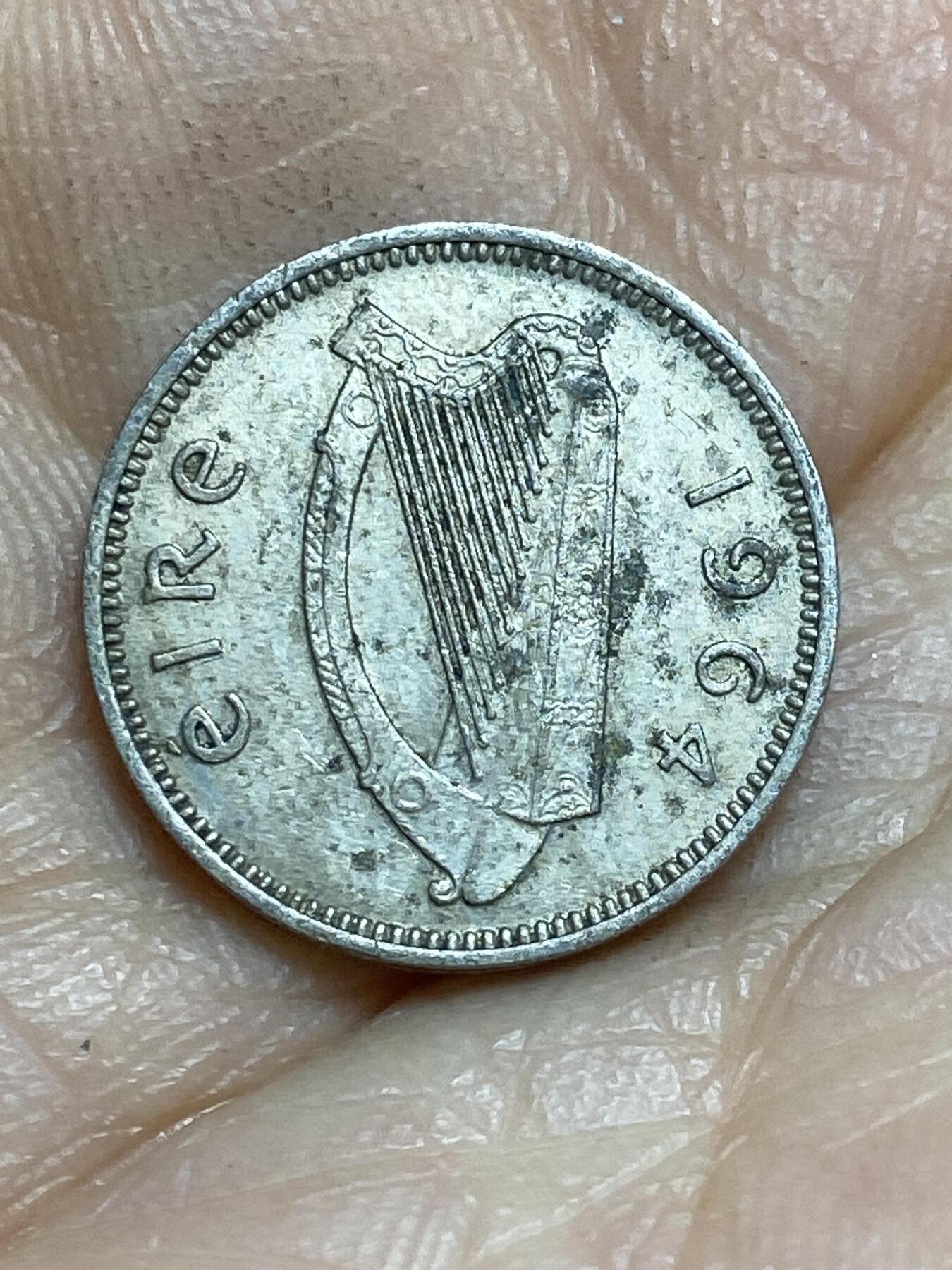 2026年第十四场(总第一百八十三场）外国好品散币场(免佣金) 爱尔兰🇮🇪1964年3便士(共和国时期第一套第二版)