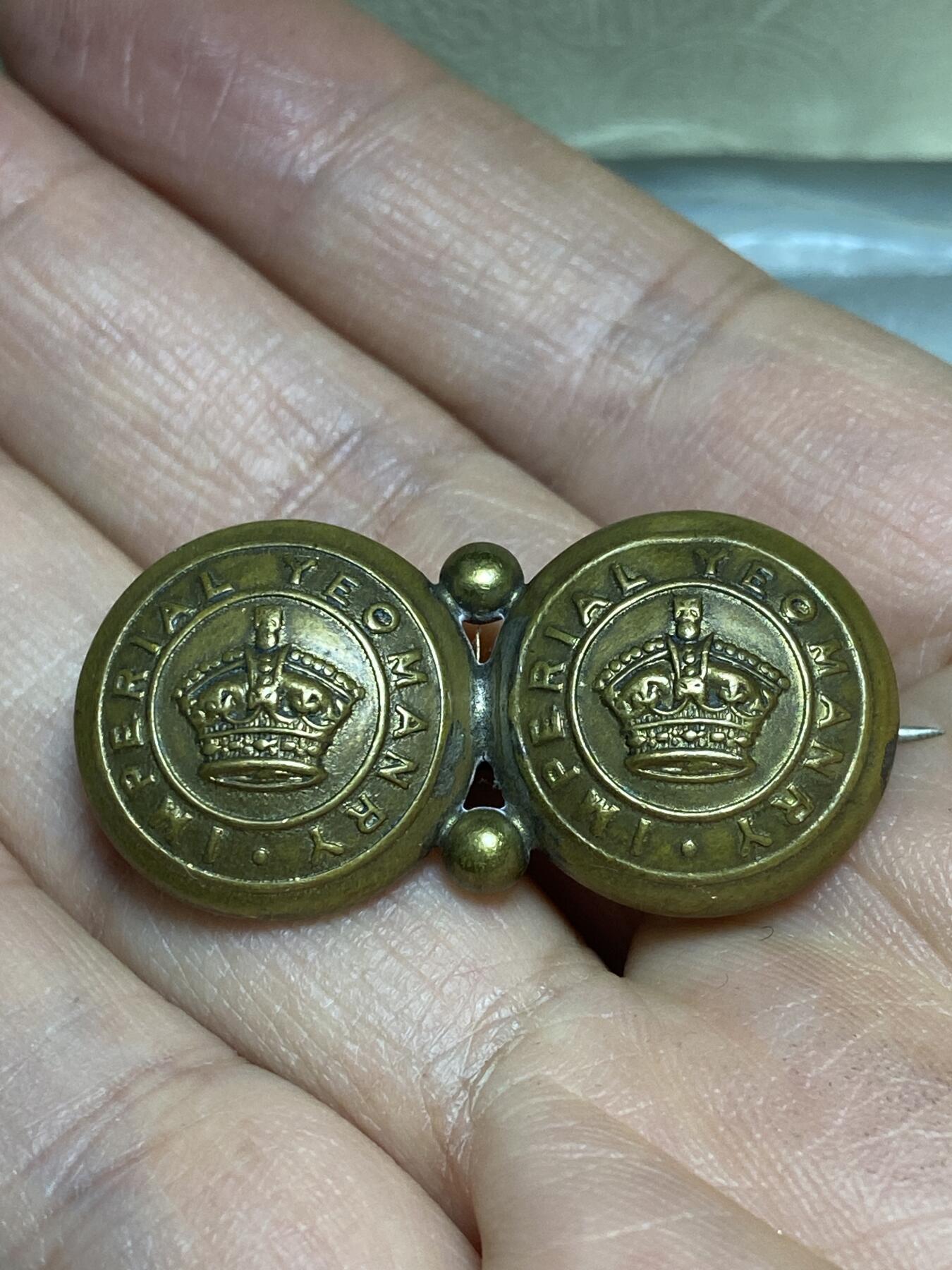 2026年第十五场(总第一百八十四场）外国好品散币场(免佣金) 铜纽扣改制胸针1枚