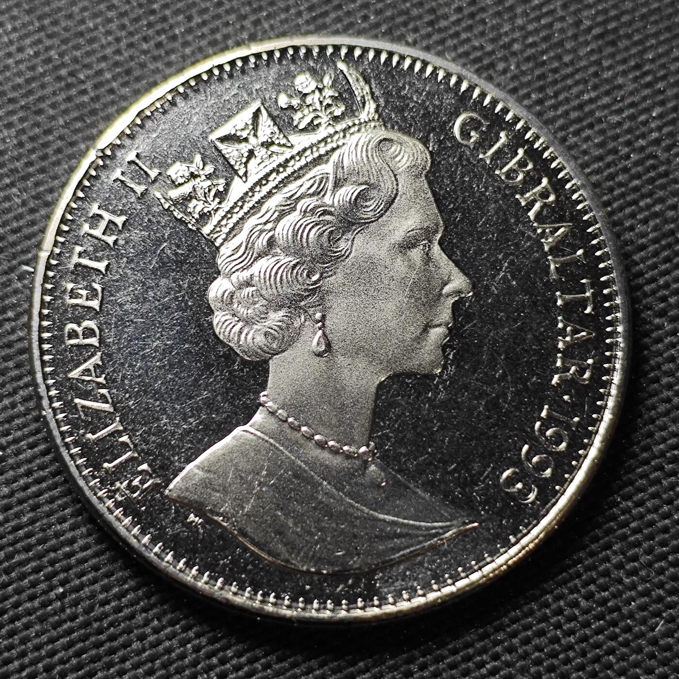 KK钱币收藏小铺  第400期  百期特拍（四拍之四）2月预留时间 周末发货   1993直布罗陀1克朗纪念币 彼得兔系列