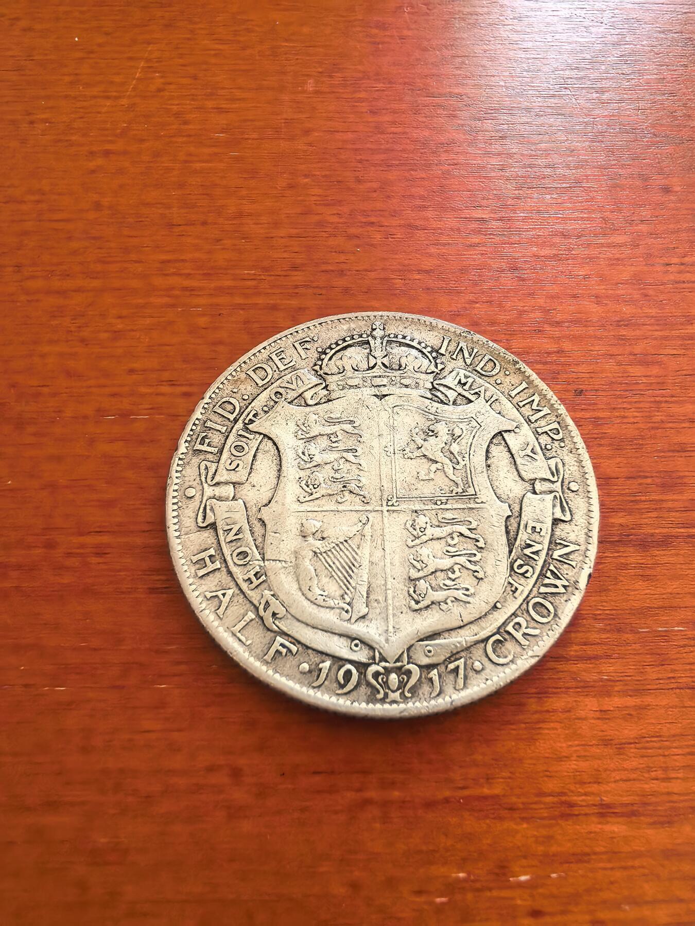 长老汇蛇年精选第九十五场拍卖 1917英国乔治五世1/2克朗银币，14.14克925银，克书60分135美金