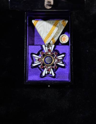 戎马世界章牌大赏第110期 - 日本勋五等瑞宝章