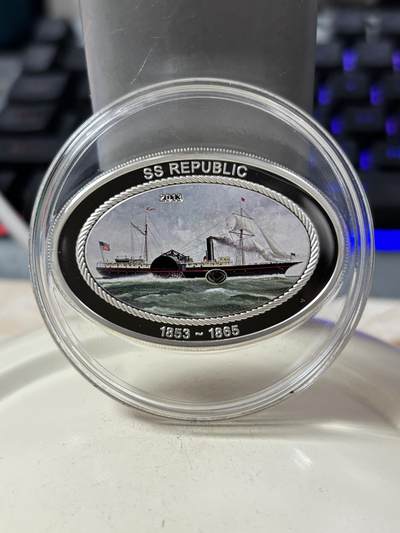 第189期拍卖 - 库克2013年海底沉船美国SS共和号椭圆彩色镶嵌银币25克，925银，发行1865枚