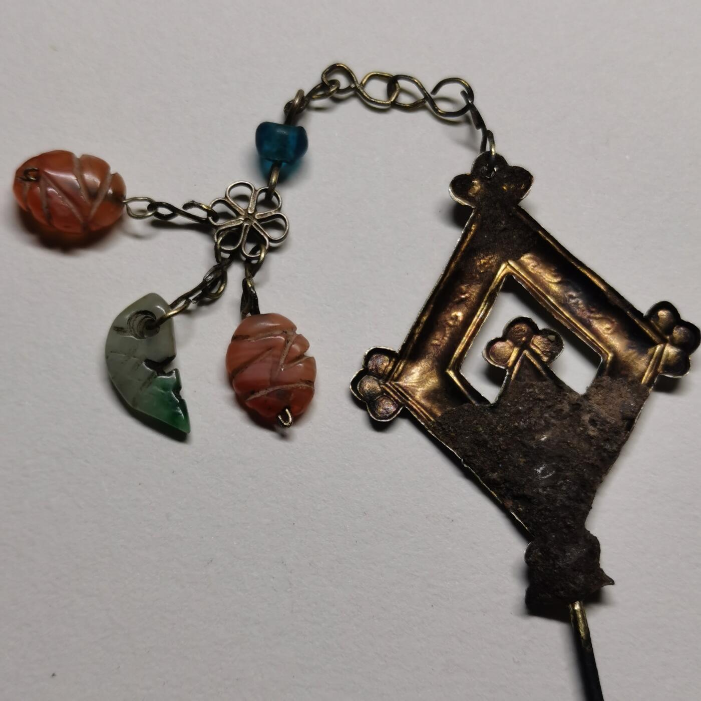 杂件专场96期 清代老银鎏金发簪，清代翡翠玛瑙吊坠