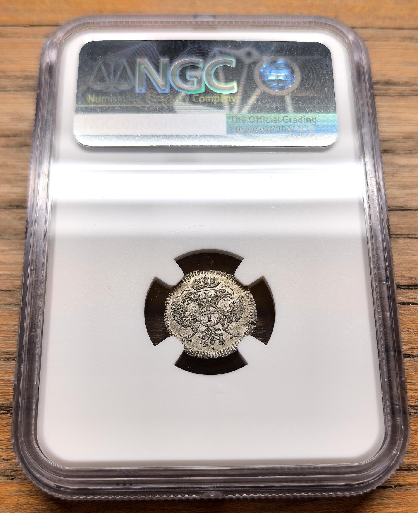 凡希社世界钱币微拍第三百十九期 1776B神罗雷根斯堡城徽双头鹰1芬尼银币NGC-MS64，原光顶级品。