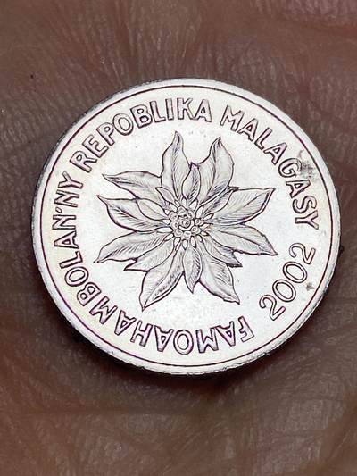 2026年第十五场(总第一百八十四场）外国好品散币场(免佣金) - 马达加斯加🇲🇬2002年1法郎