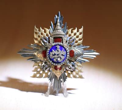 大猫徽章拍卖 第287期 - 泰国特级王冠勋章