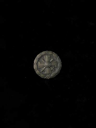 戎马世界章牌大赏第110期 - 芬兰 二战战伤证章 少见