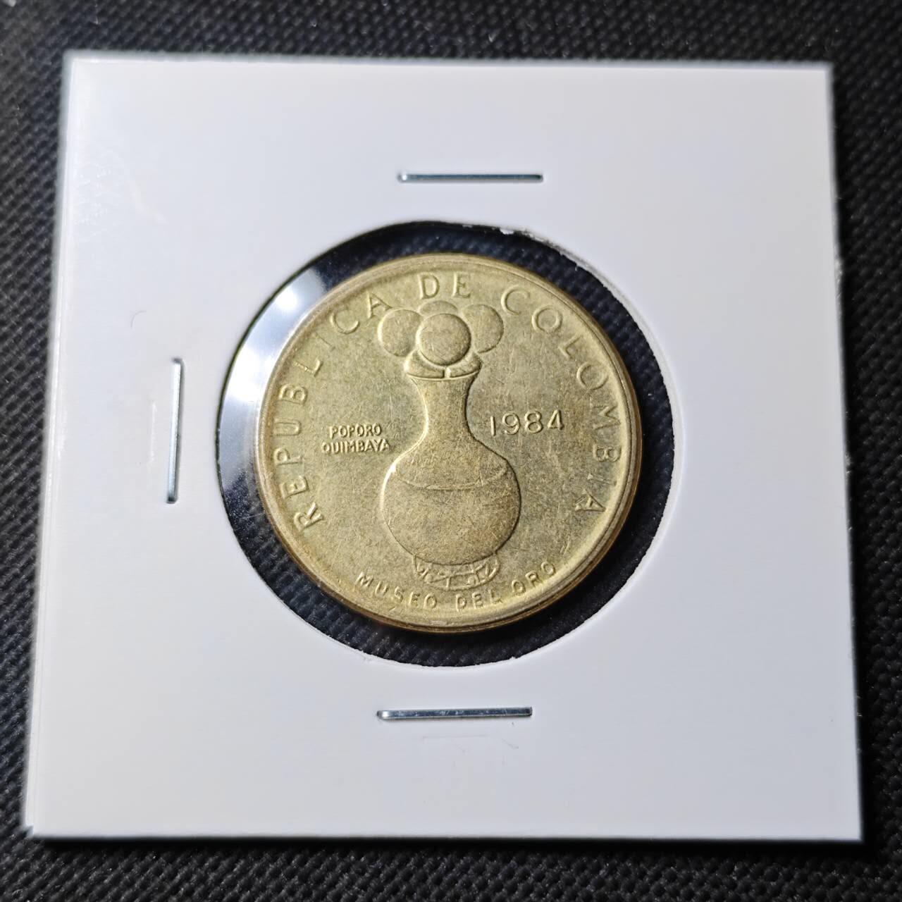 KK钱币收藏小铺  第389期  2月预留时间 周末发货  哥伦比亚20比索