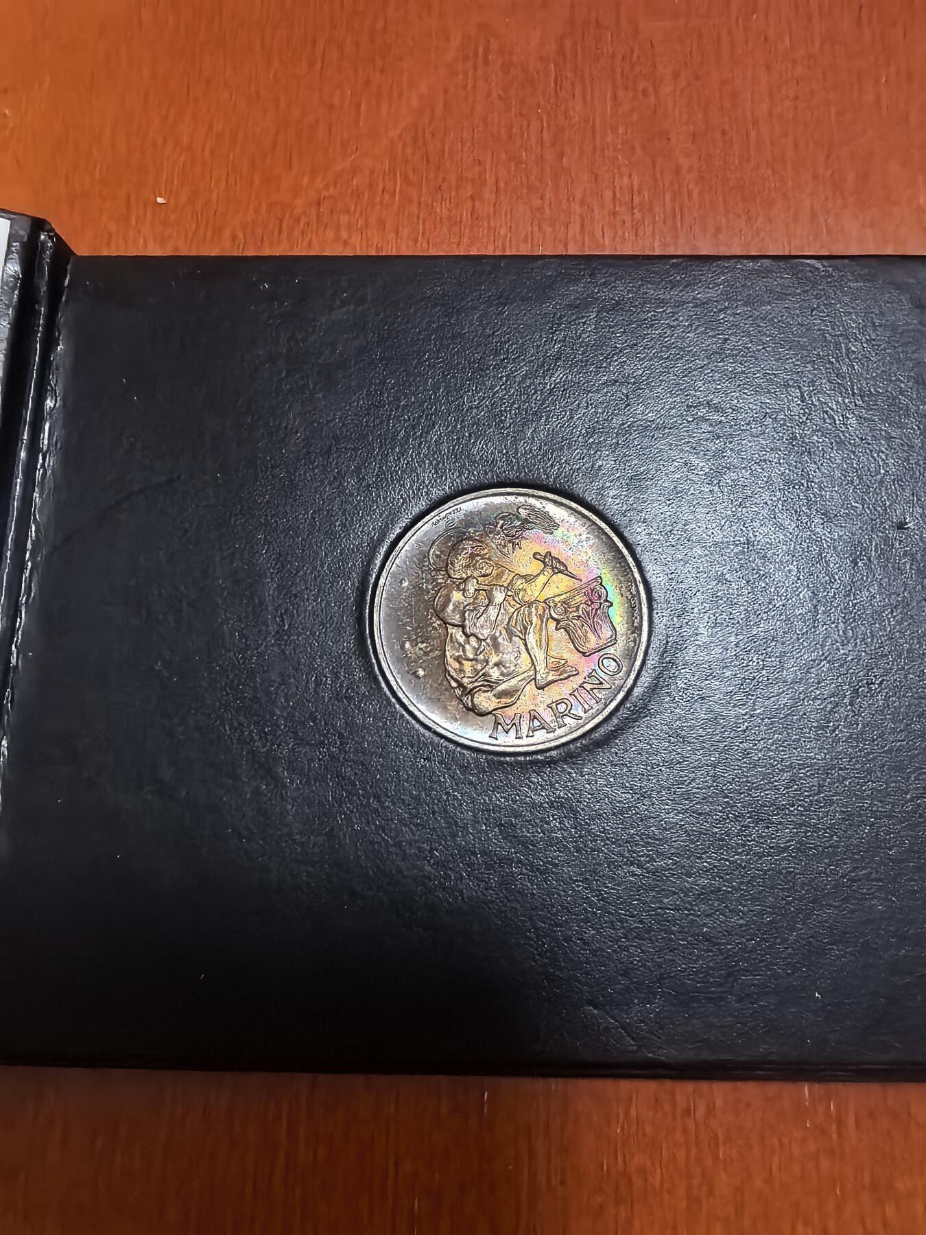 长老汇蛇年精选第九十五场拍卖 1975圣马力诺铸币500里拉银币，11克835银，氧化，卡装