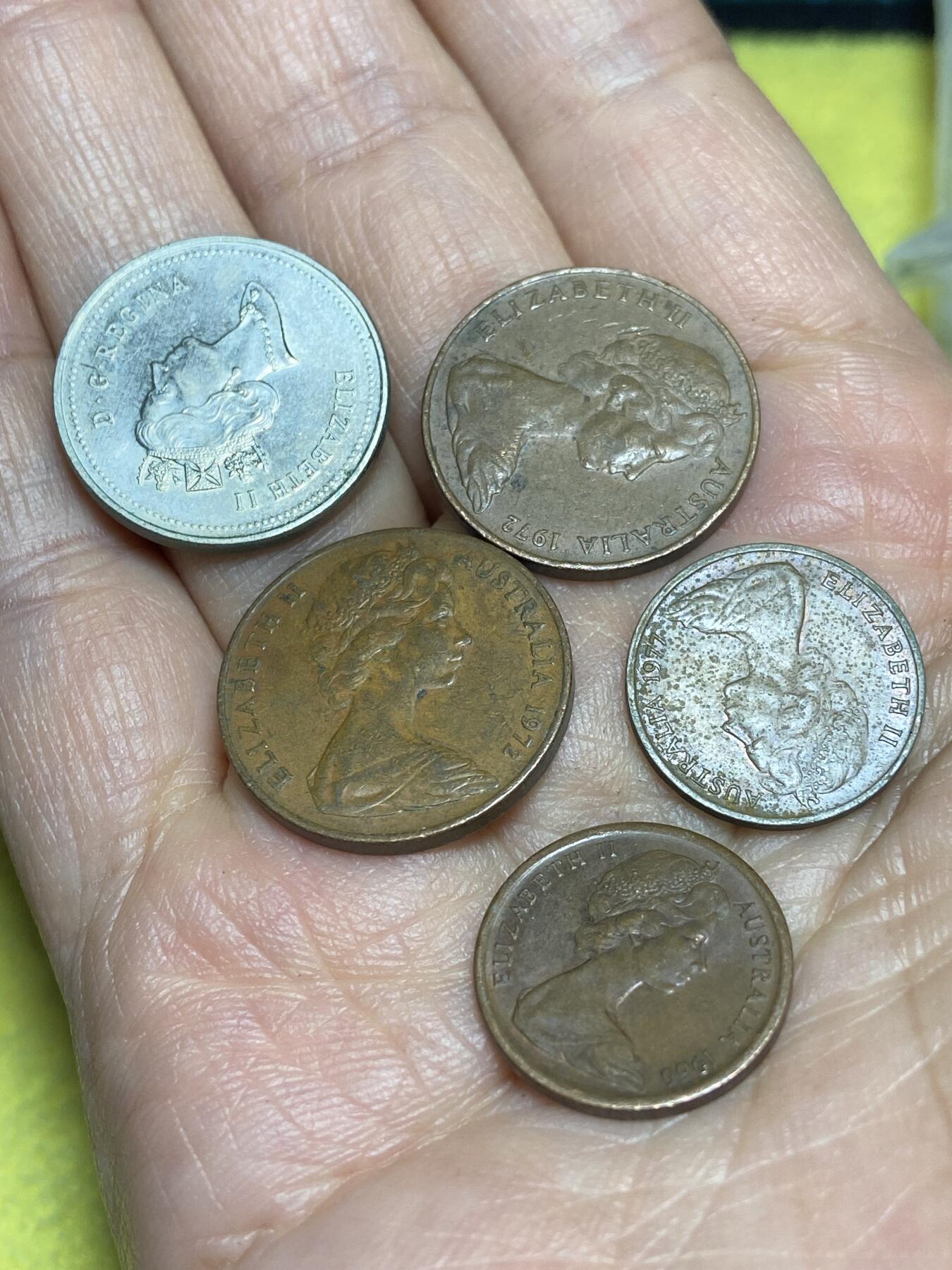 2026年第十五场(总第一百八十四场）外国好品散币场(免佣金) 散币5枚：加拿大🇨🇦1998年5分，澳大利亚🇦🇺1972年2分，1966年72年1分