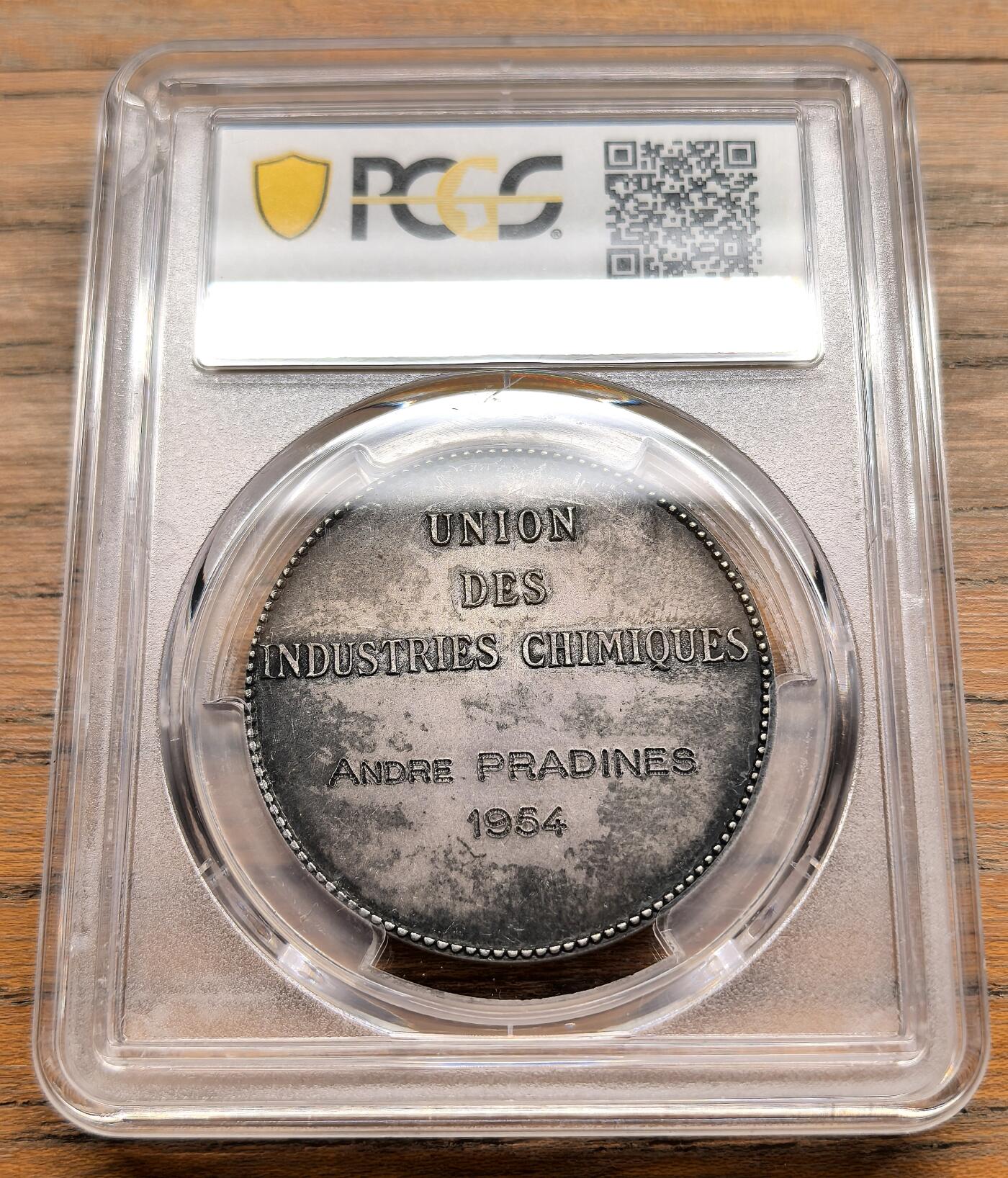 凡希社世界钱币微拍第三百十九期 1954法国化学工业联盟纪念银章PCGS-SP63，雕刻名家Pradines作品。