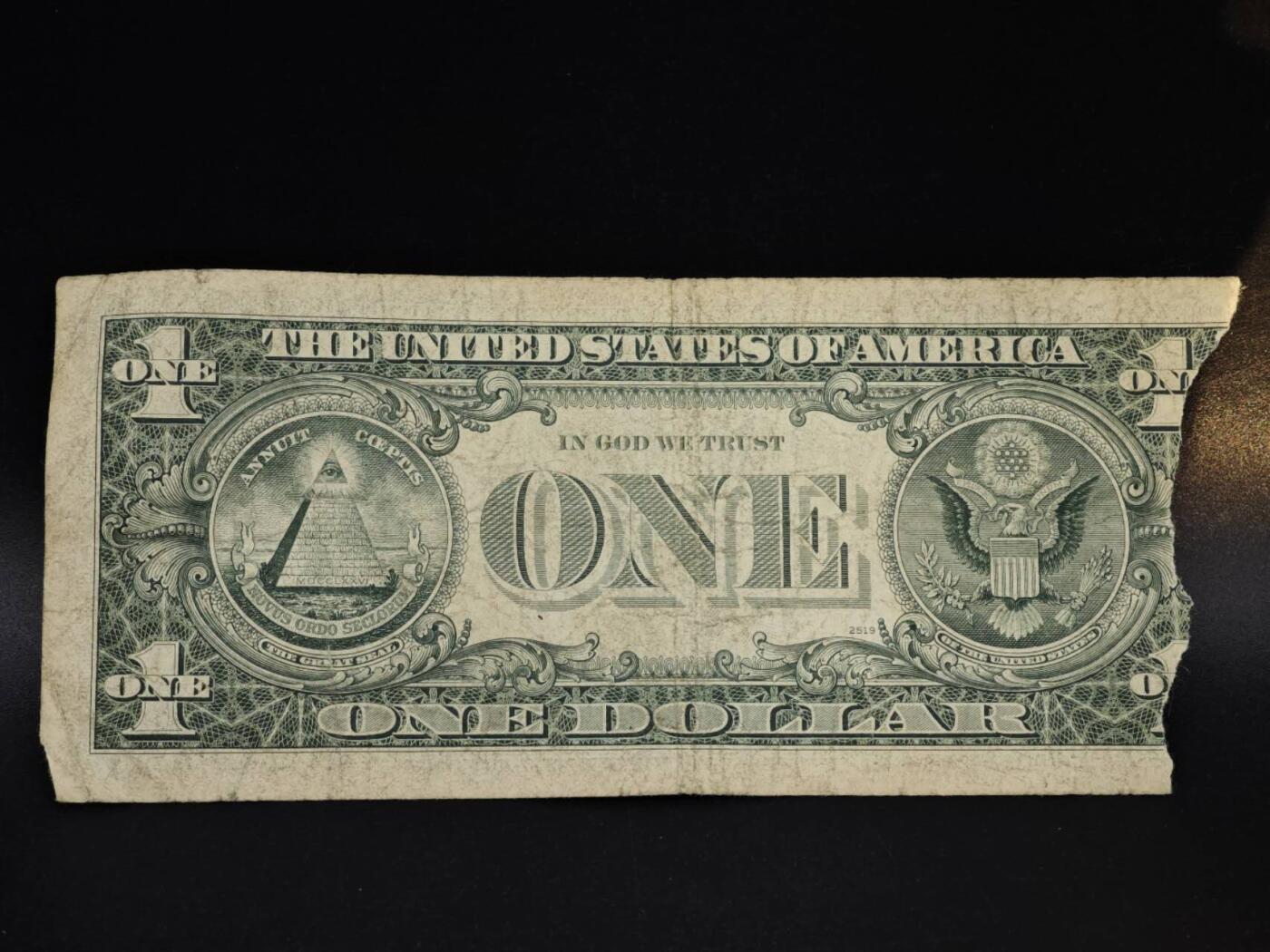 【淘币小摊】实时拍第八百五十四拍   无佣金福利纸币场   满百包邮可预留二周 每周一统一发货   美国1美元纸币【有折破损】