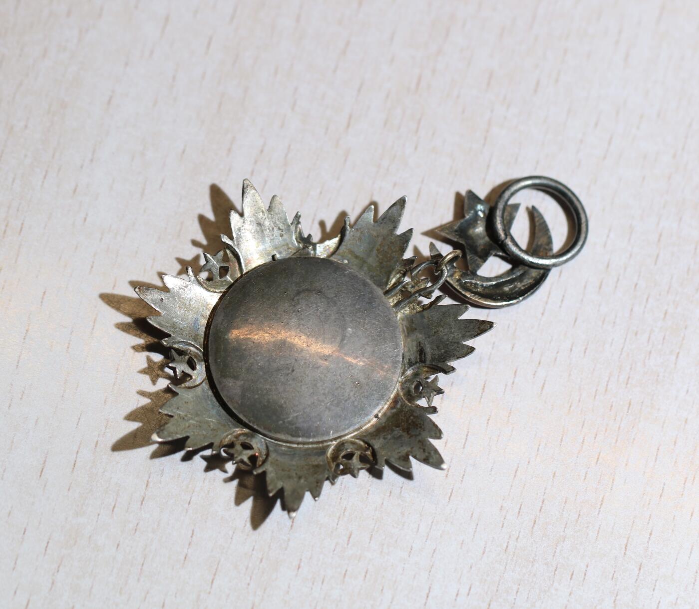 大猫徽章拍卖 第287期 奥斯曼梅日迪勋章 中心金质 克里米亚战争版