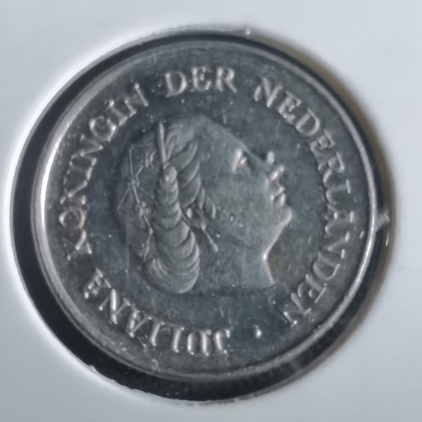 沼泽如烟--第972场 荷兰1972年25分