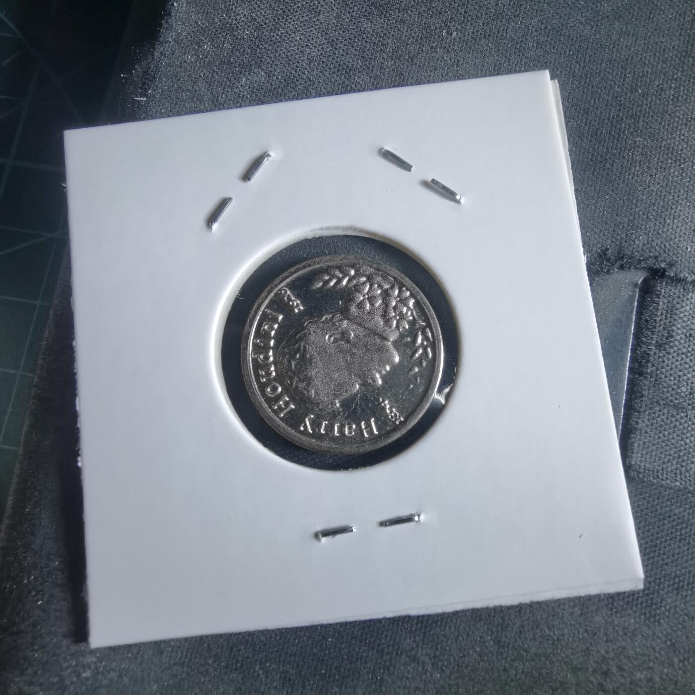 沼泽如烟--第973场 人像章