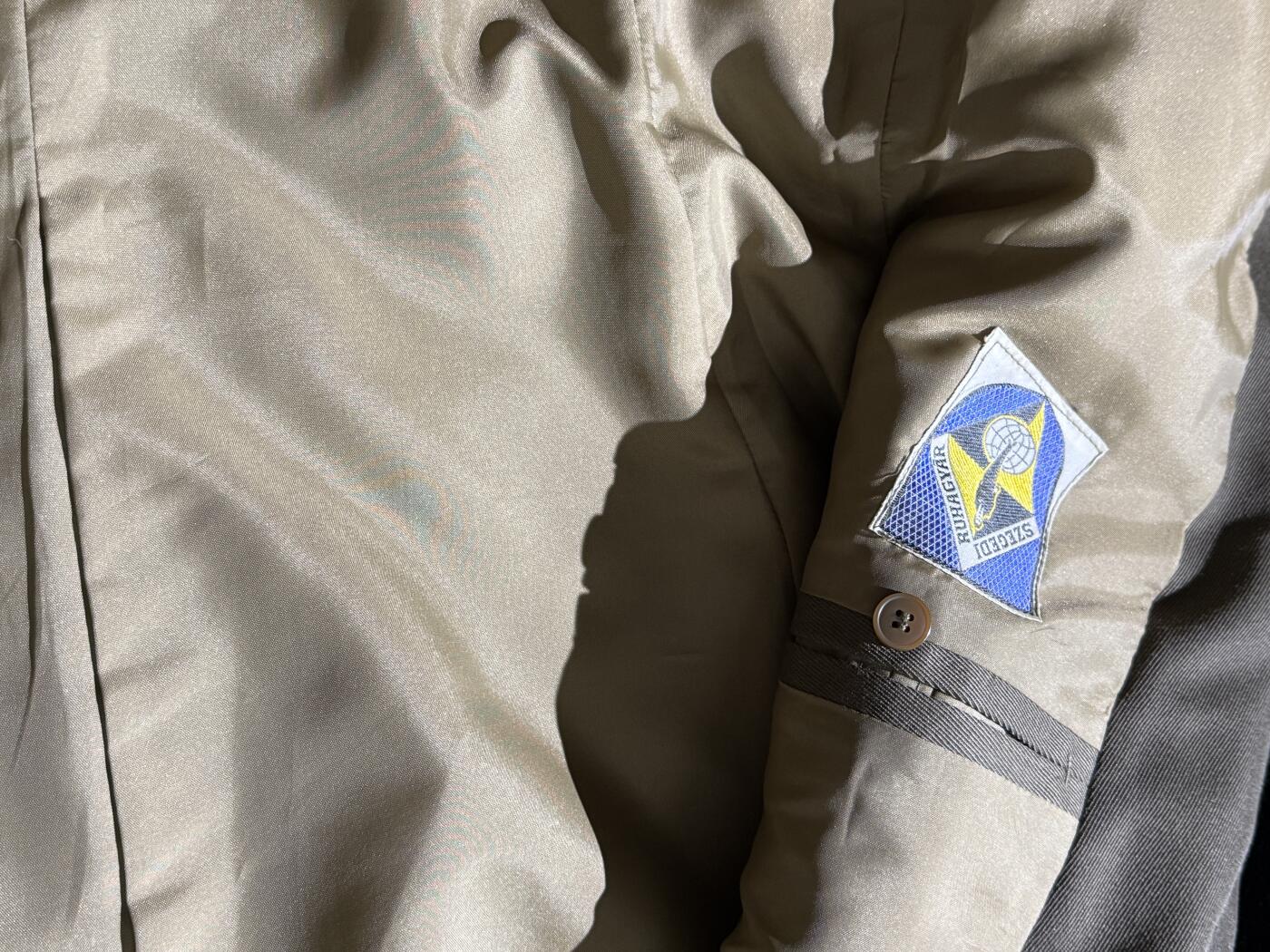 戎马世界章牌大赏第110期 匈牙利中校常服