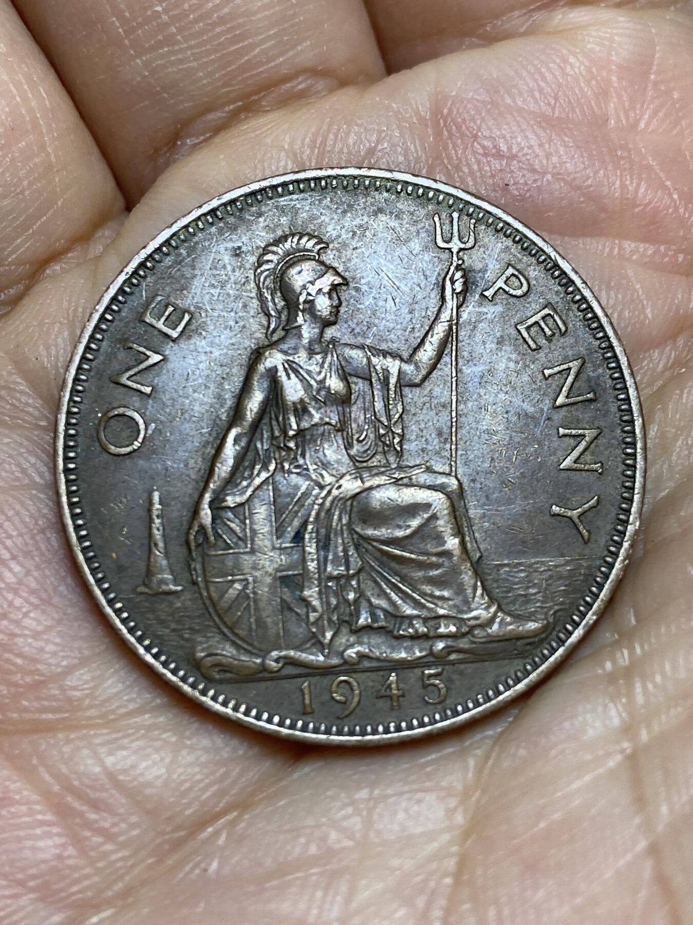 2026年第十五场(总第一百八十四场）外国好品散币场(免佣金) 英国🇬🇧1945年1便士(乔治六世第一版)